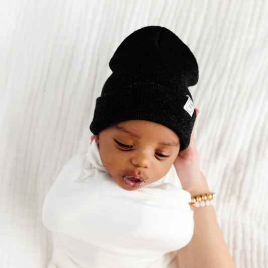 Heather Black Beanie | No Pom