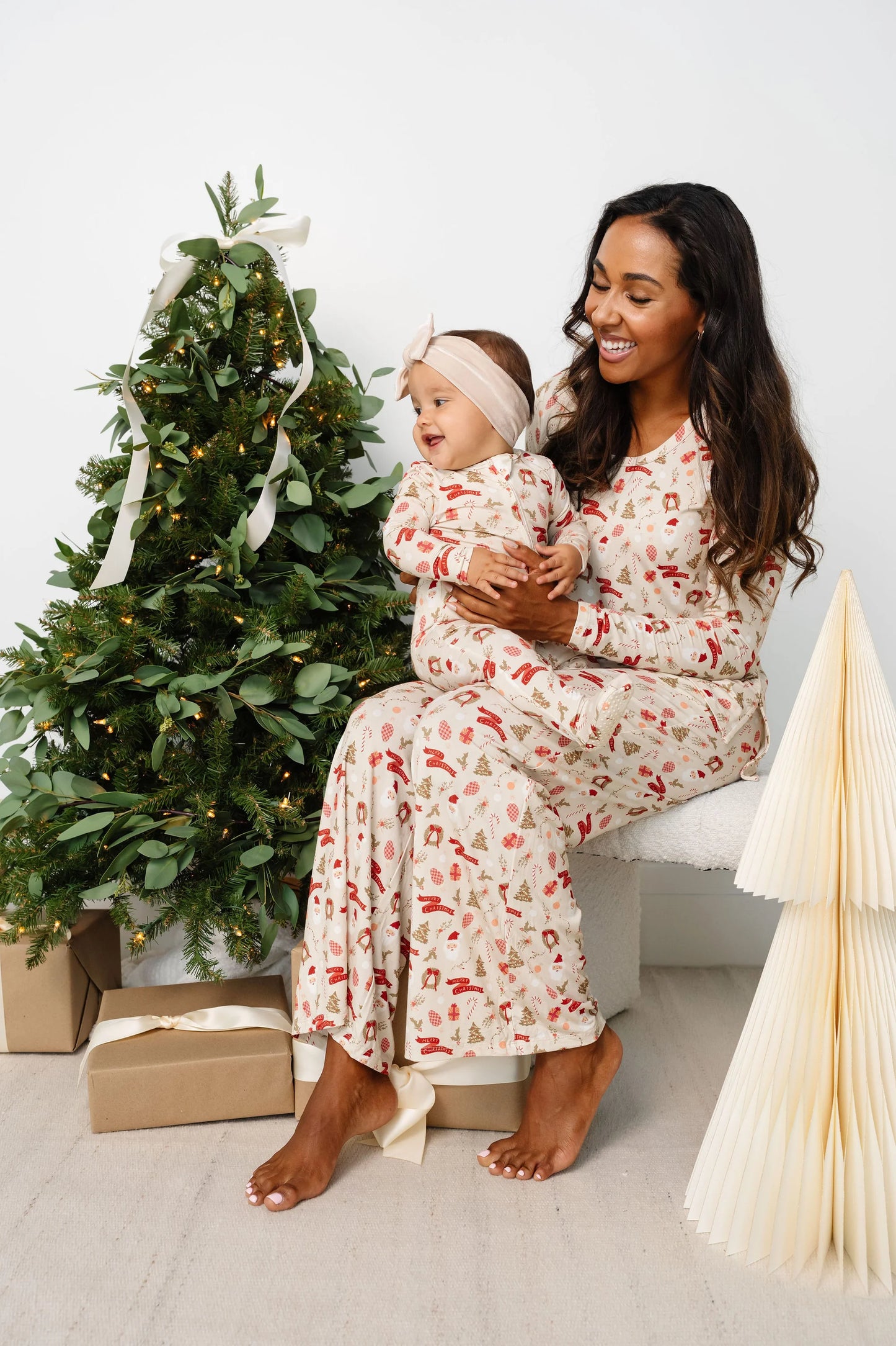 Mistletoe Zipper Footie