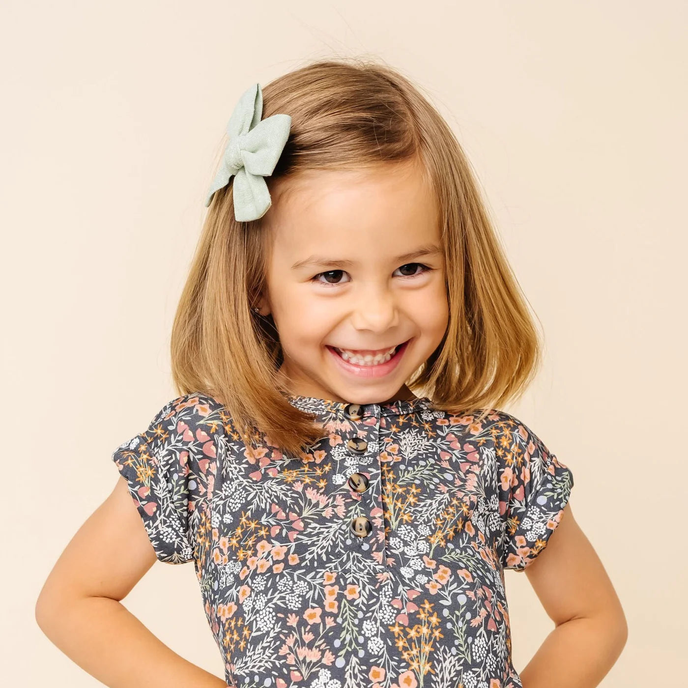 Sage Linen Bow | Hair Clip