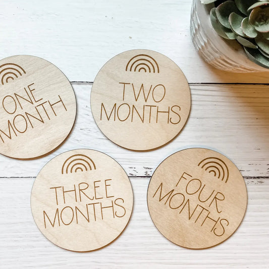 Baby Monthly Milestone Signs | Rainbow