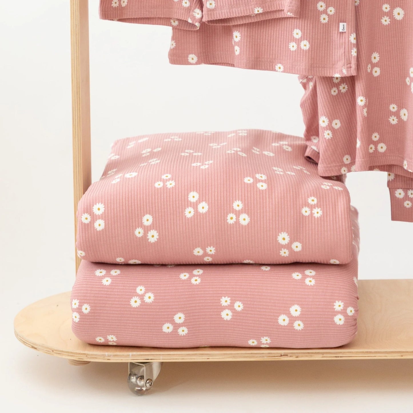 Mauve Blooms | Bamboo Plush Blanket