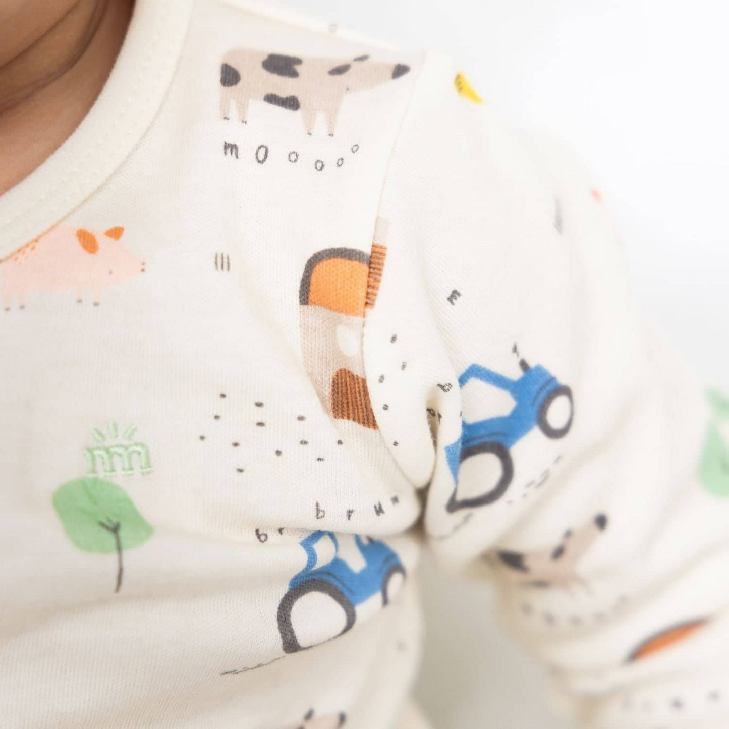 Magnetic Footie | Pasture Bedtime