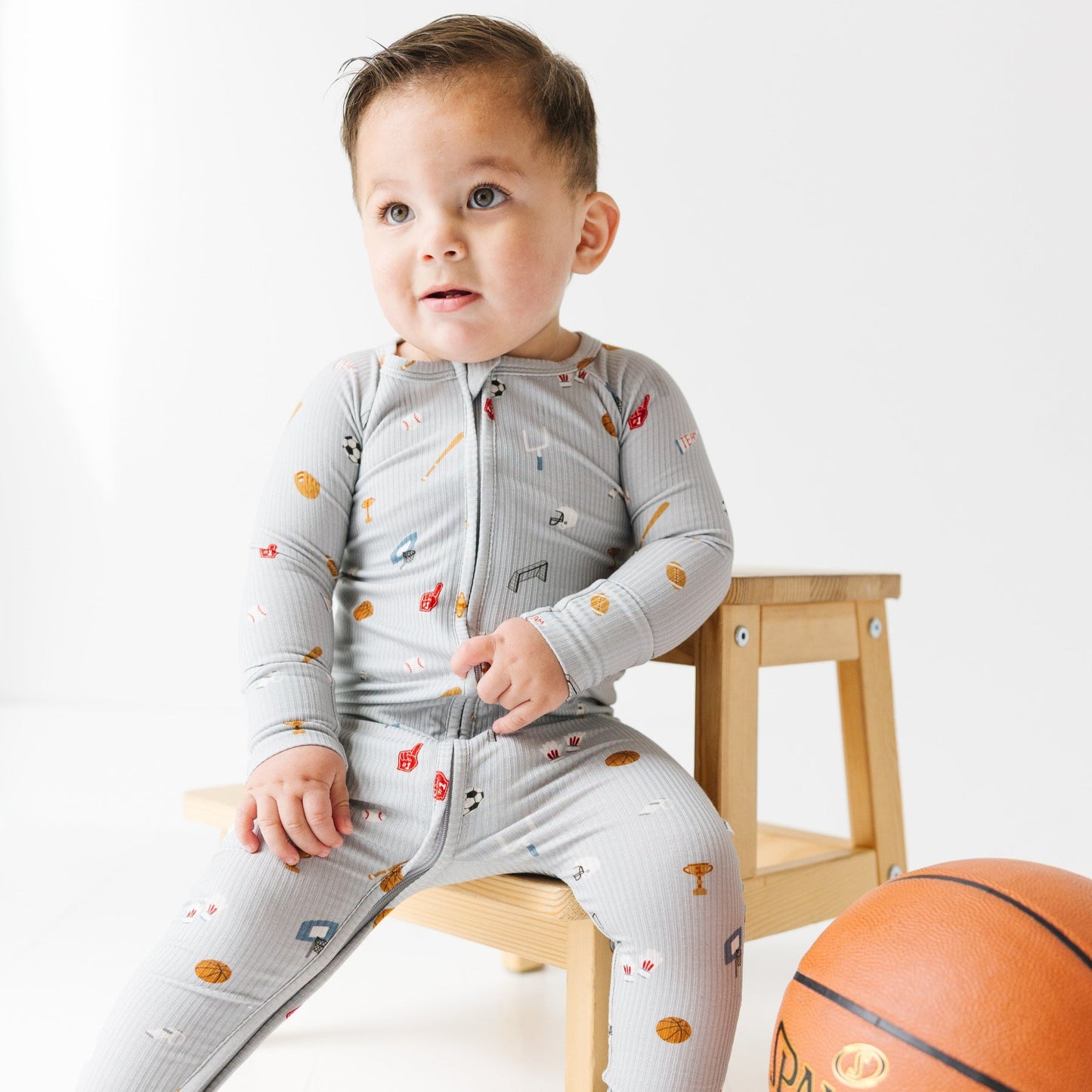 Bamboo Zip Sleeper w/ Fold-Over Feet | Sports Zone (Ribbed)