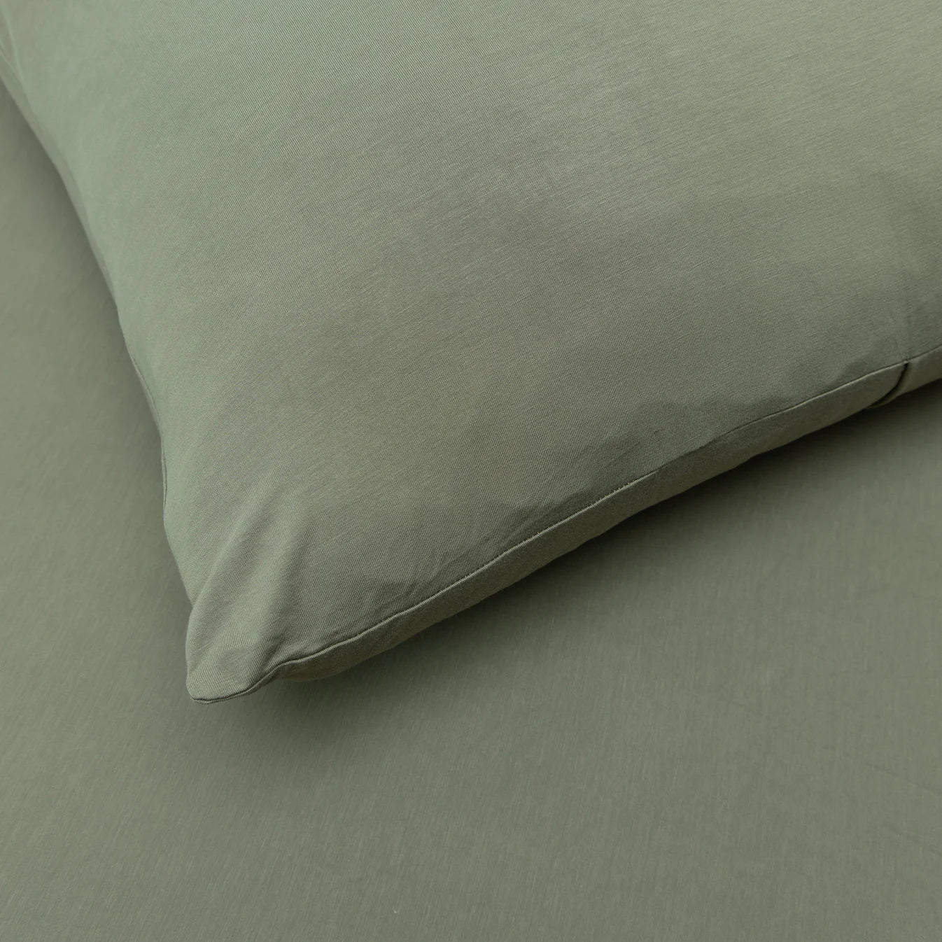 Twin Sheet w/ Pillow Case | Olive