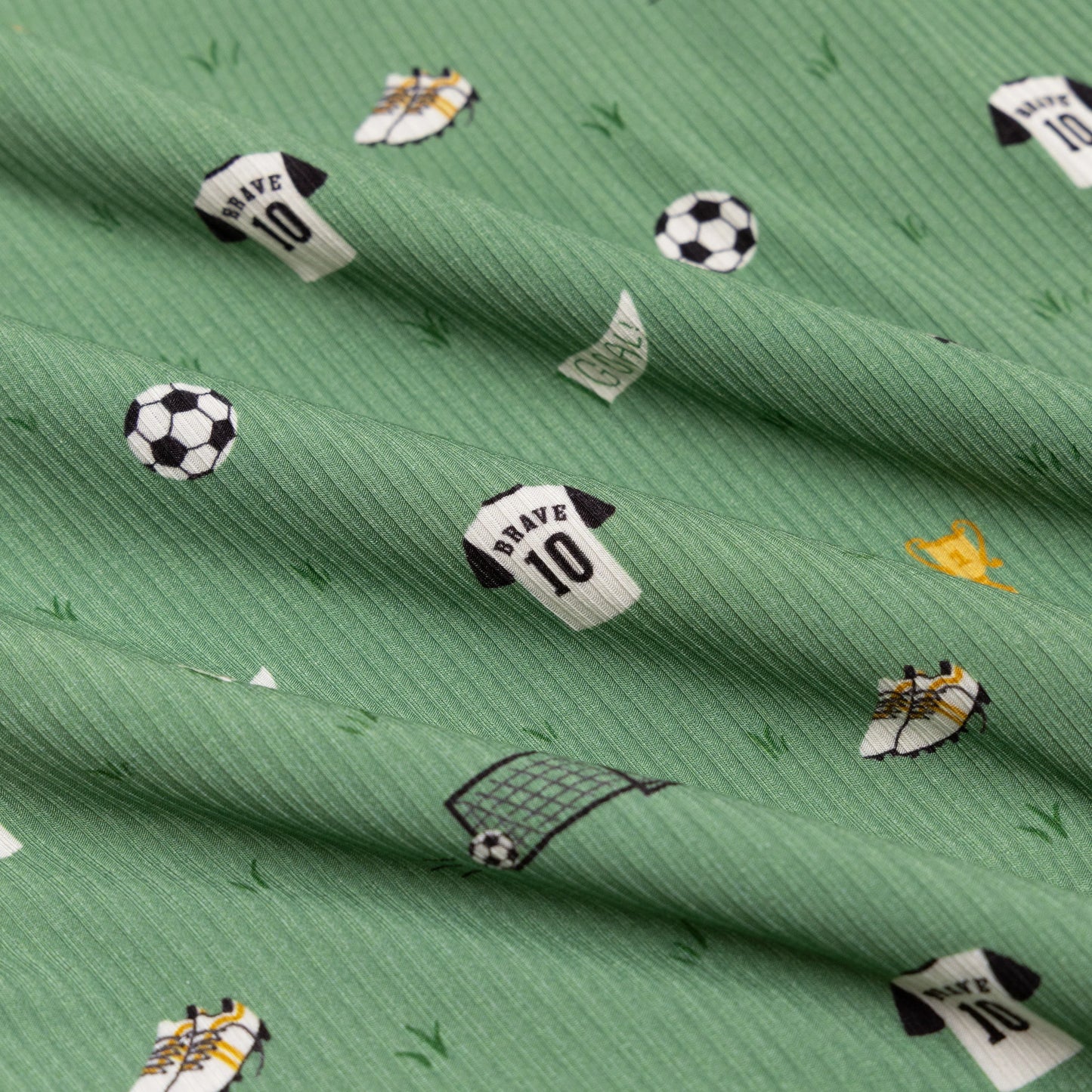 Bamboo Zip Sleeper w/ Fold-Over Feet | Soccer (Small Ribbed)