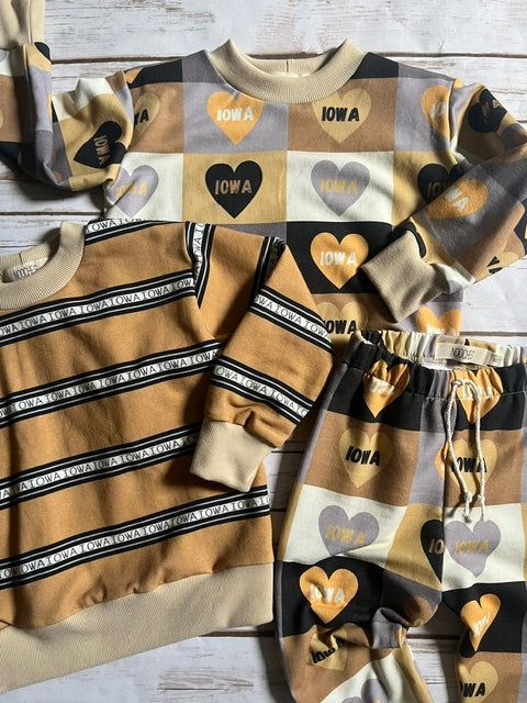 Vintage Stripe Pullover || Iowa