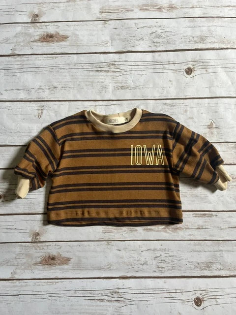 Boxy Long Sleeve || Iowa Golden Brown