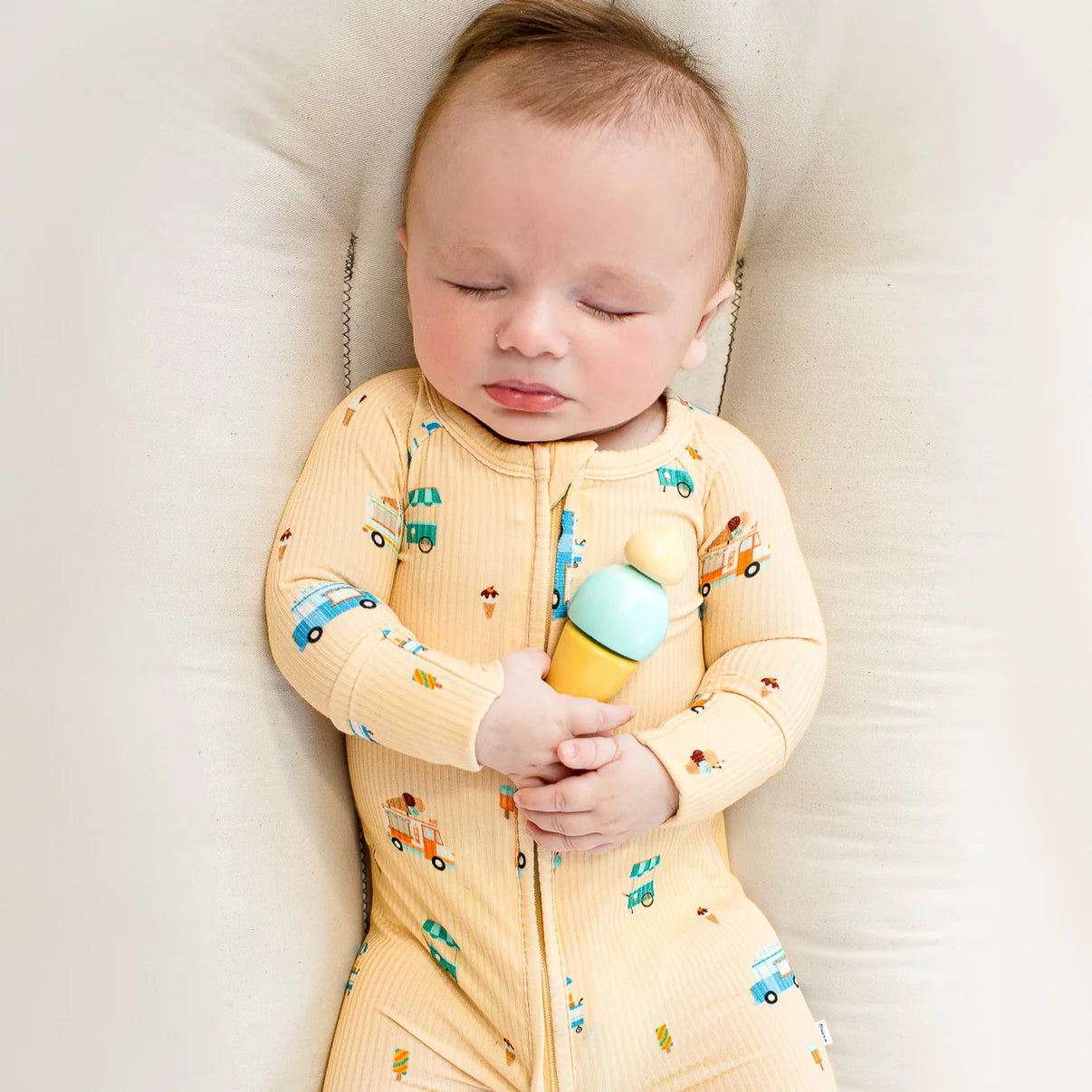 Bamboo Zip Sleeper w/ Fold-Over Feet | Ice Cream Trucks (Ribbed)