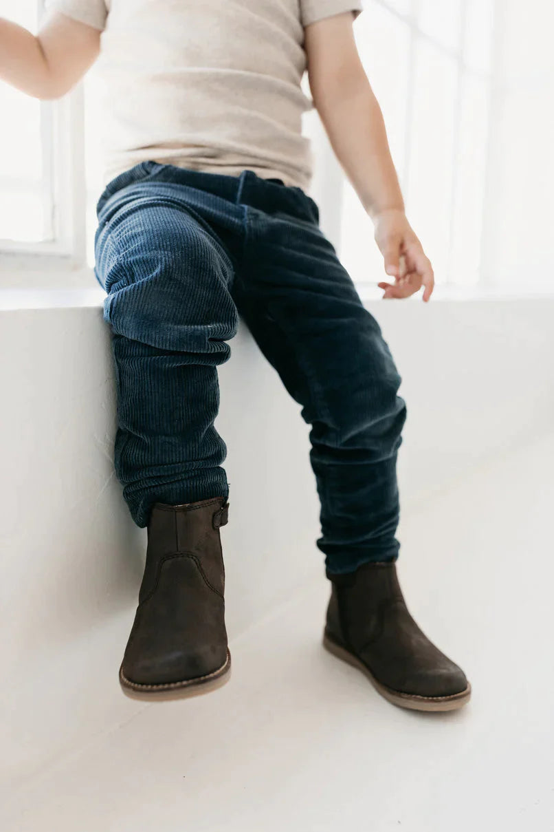 Leather Boot with Elastic Side | Espresso