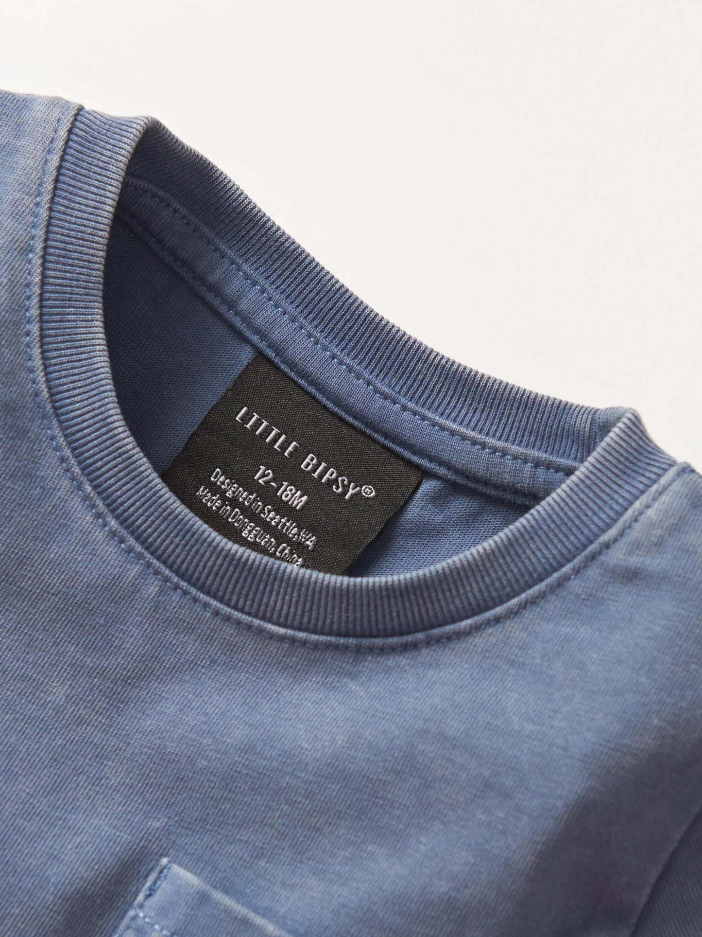 Acid Wash Pocket Tee | Navy