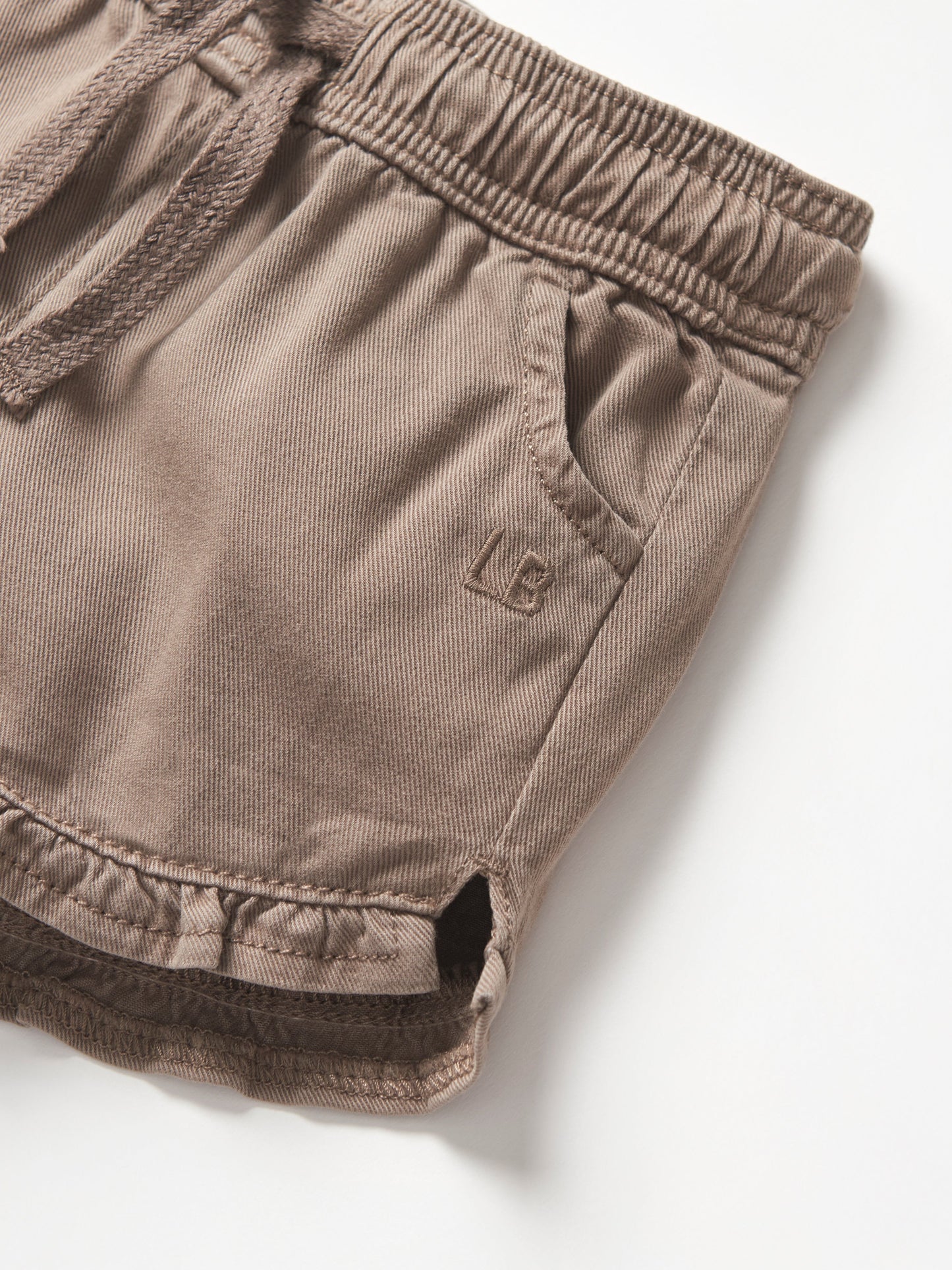 Ruffle Cotton Twill Short | Mushroom