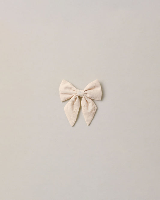 Norah Bow || Embroidered Floral