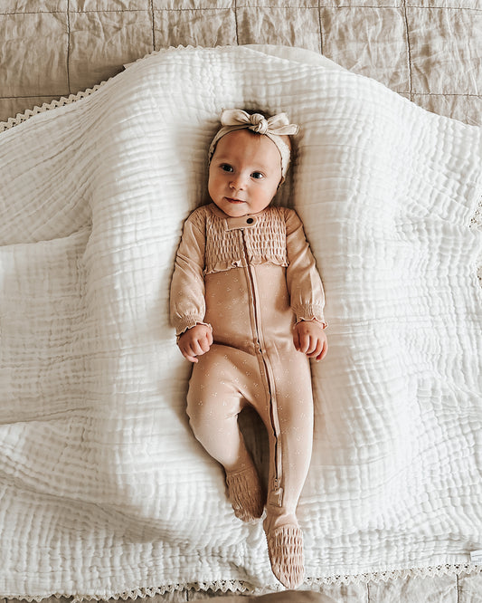 Organic Smocked Zipper Footie | Oatmeal Dots