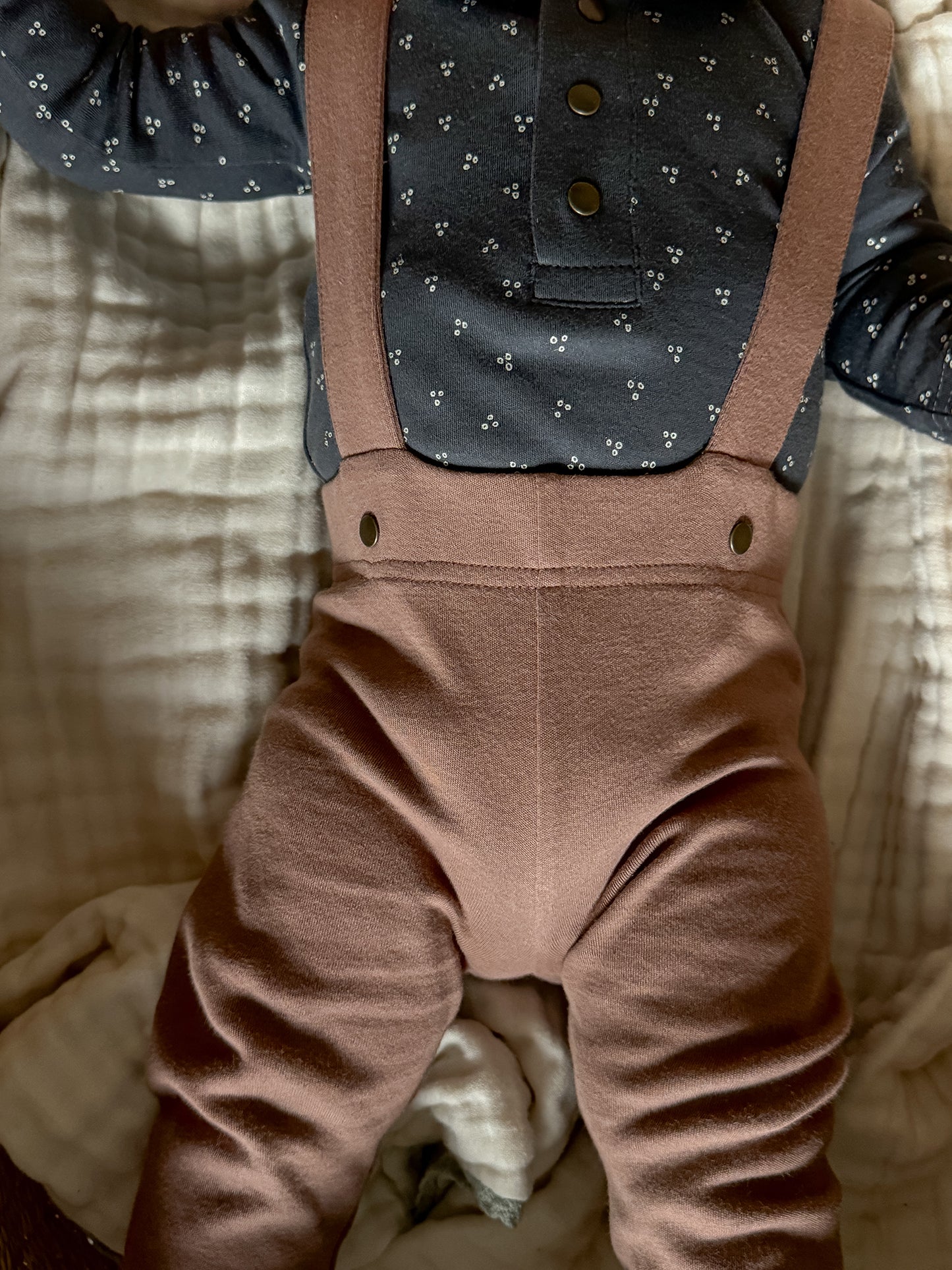 Organic Suspender Pant | Latte