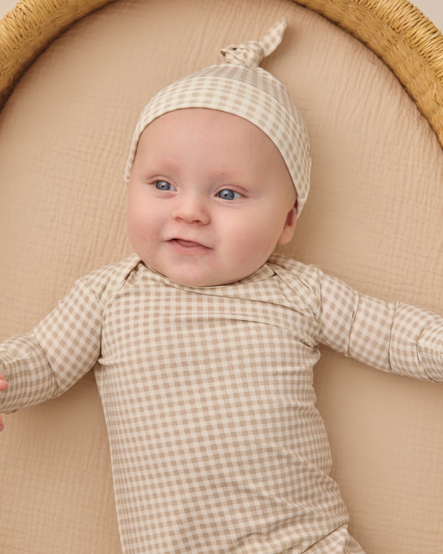 Bamboo Baby Gown + Hat Set || Oat Gingham