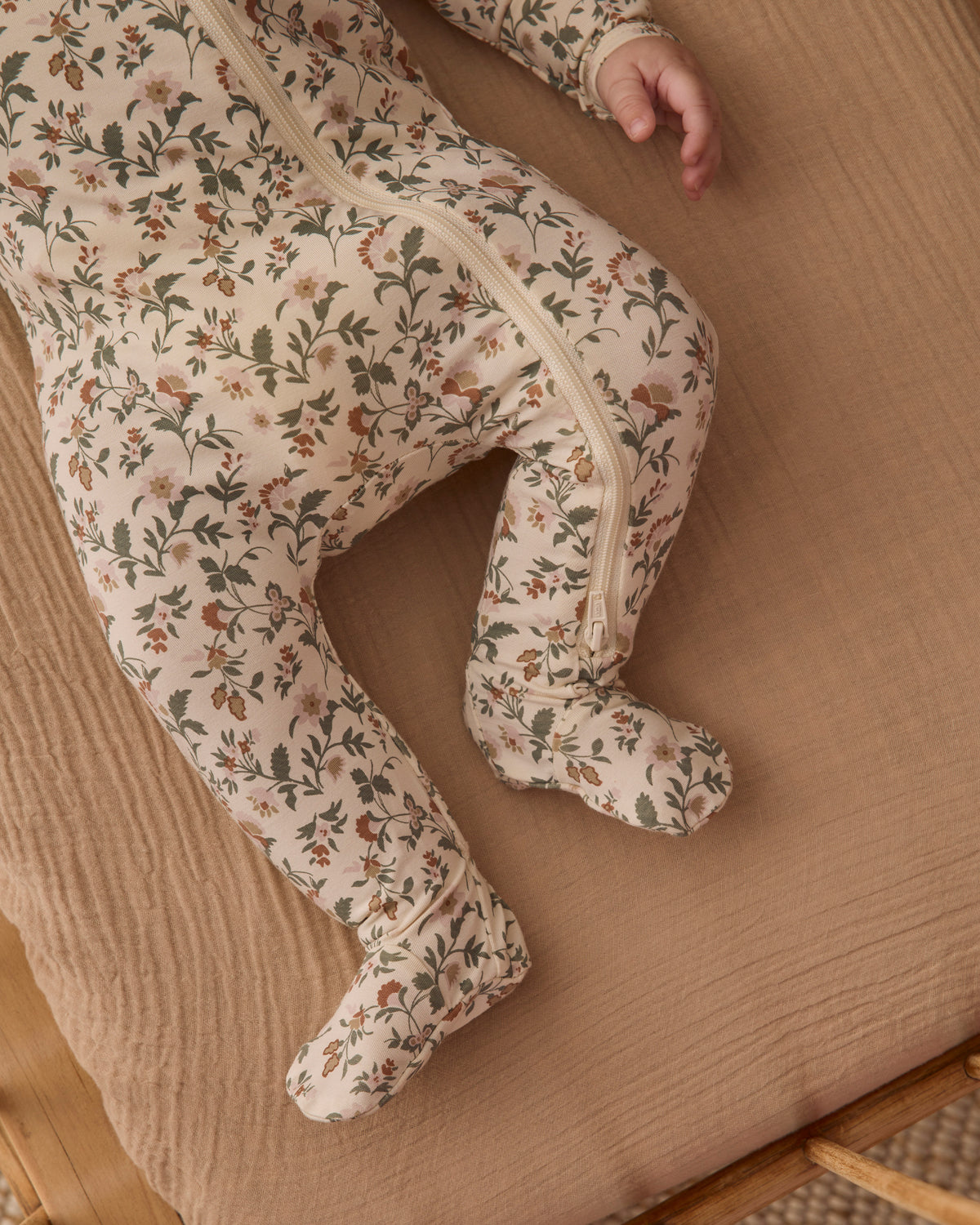 Bamboo Zip Footie | Holiday Floral