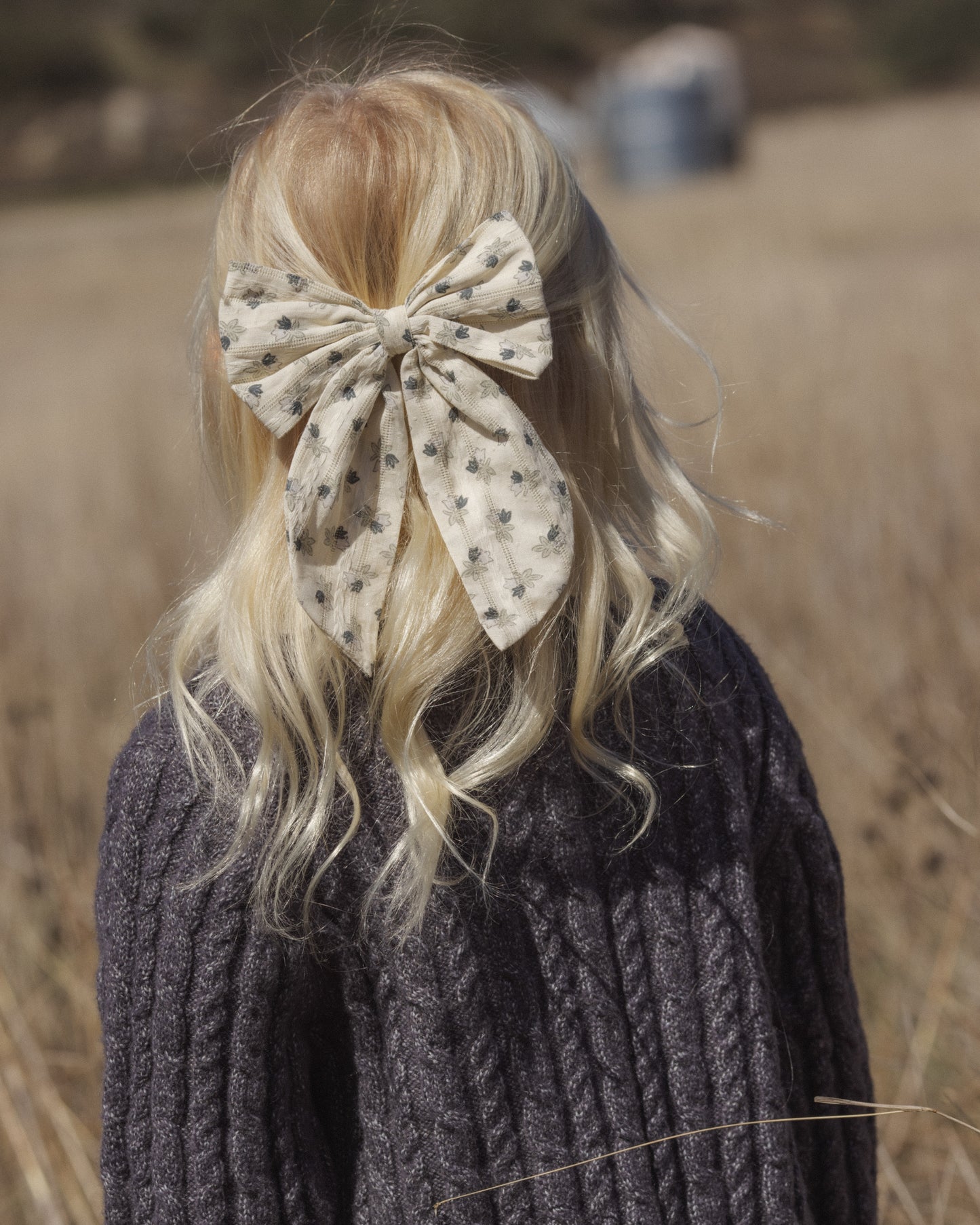Oversized Bow || Vintage Fleur