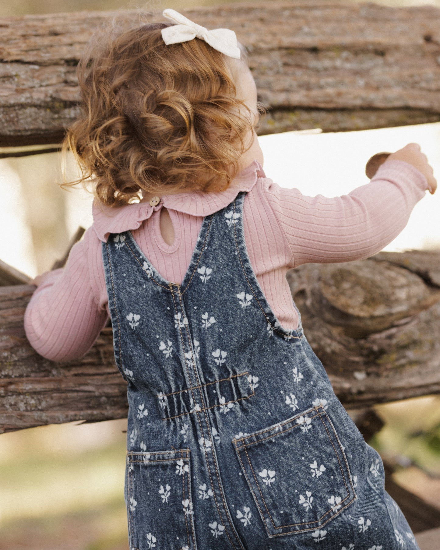 Ruffle Collar Bodysuit || Rosewood