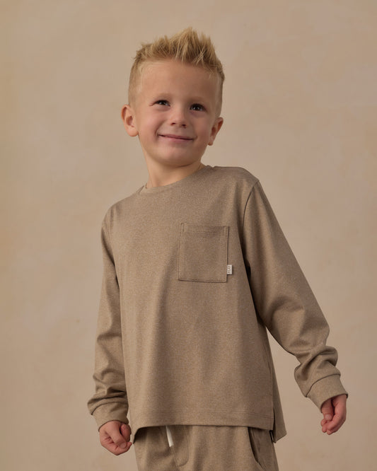 Long Sleeve Pocket Tee | Heathered Olive