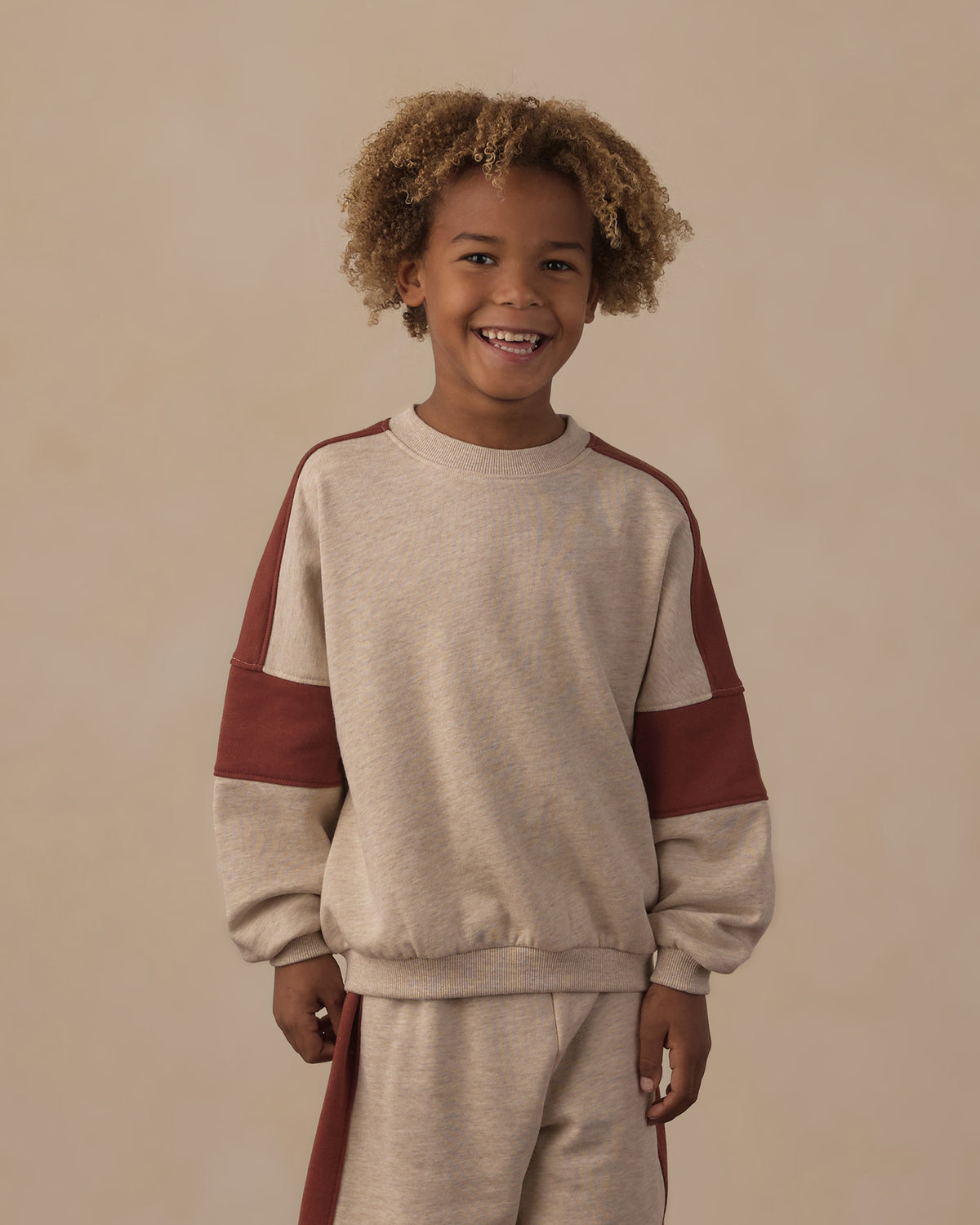 Rylan Sweatshirt | Heathered Ash