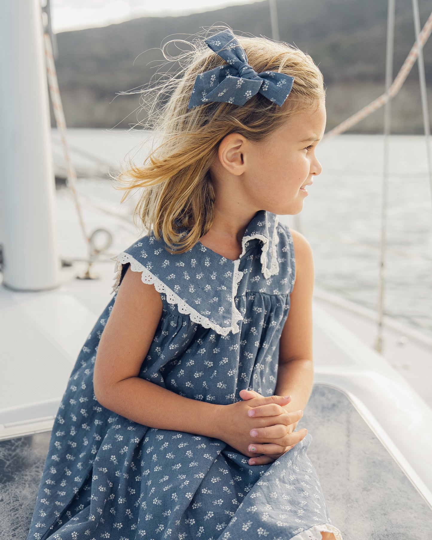 Bow || Ditsy