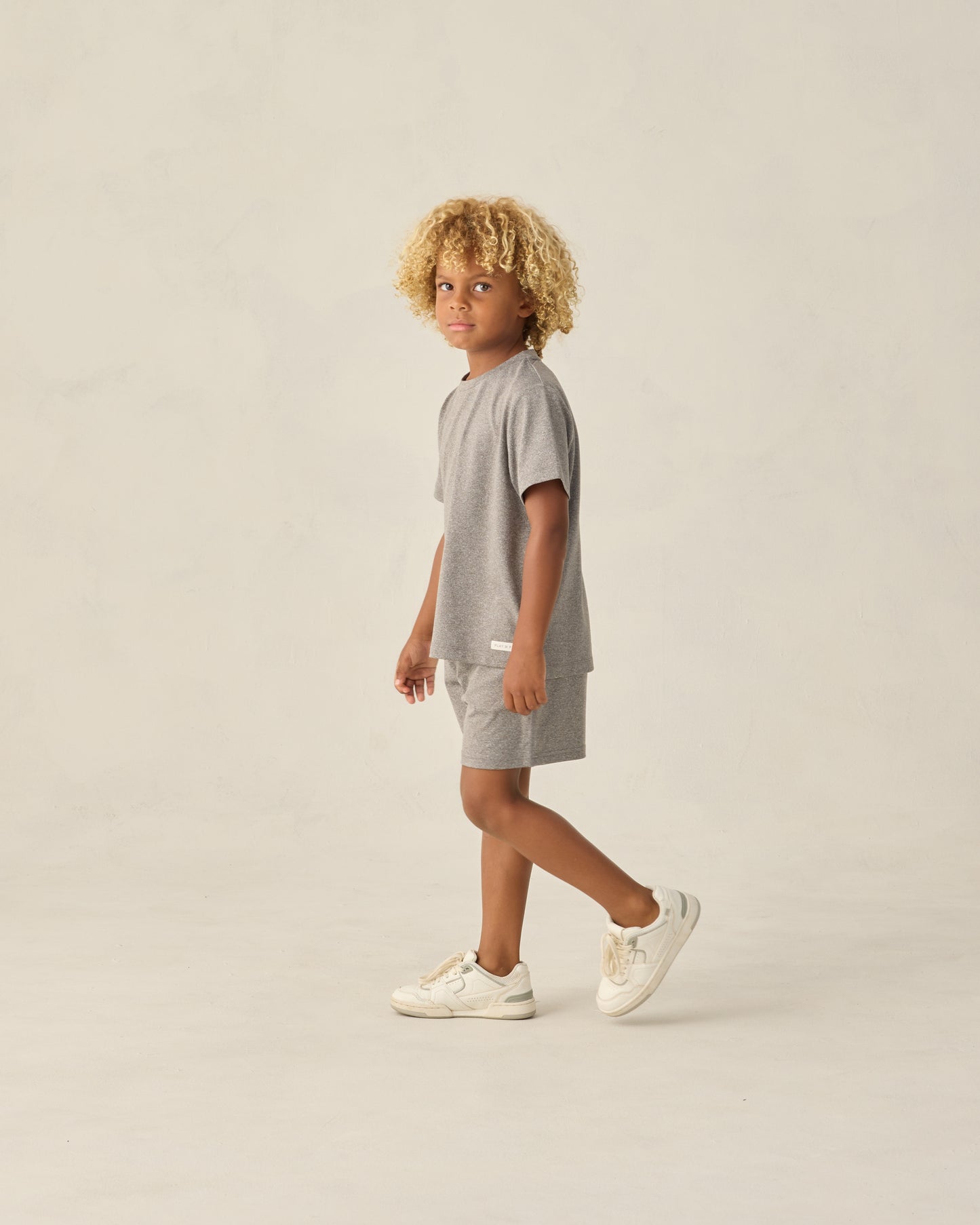 Oceanside Tech Short || Heathered Grey