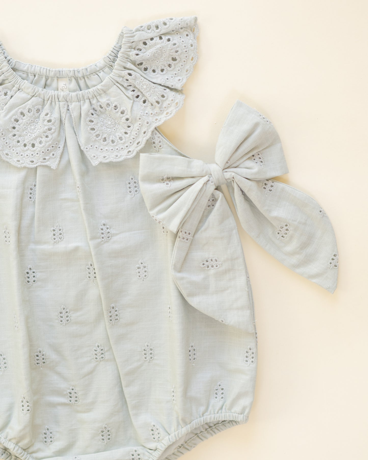 Oversized Bow || Seafoam