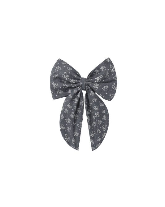 Oversized Bow || Heart Ditsy