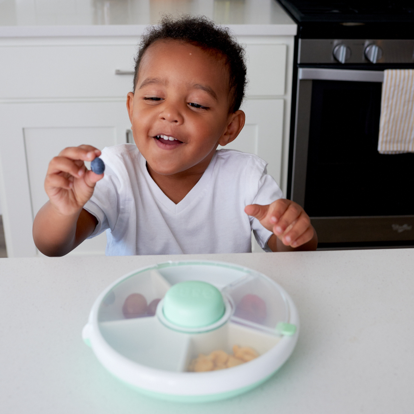 GoBe Kids Small Snack Spinner Flip | Travel Snack Box