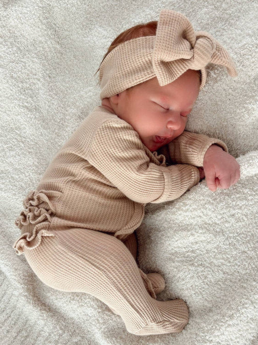 Organic Waffle 2-Way Zip Ruffle Footie | Tan
