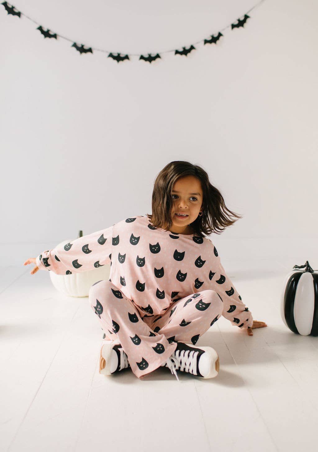 Lounge Wear Set in Black Cat