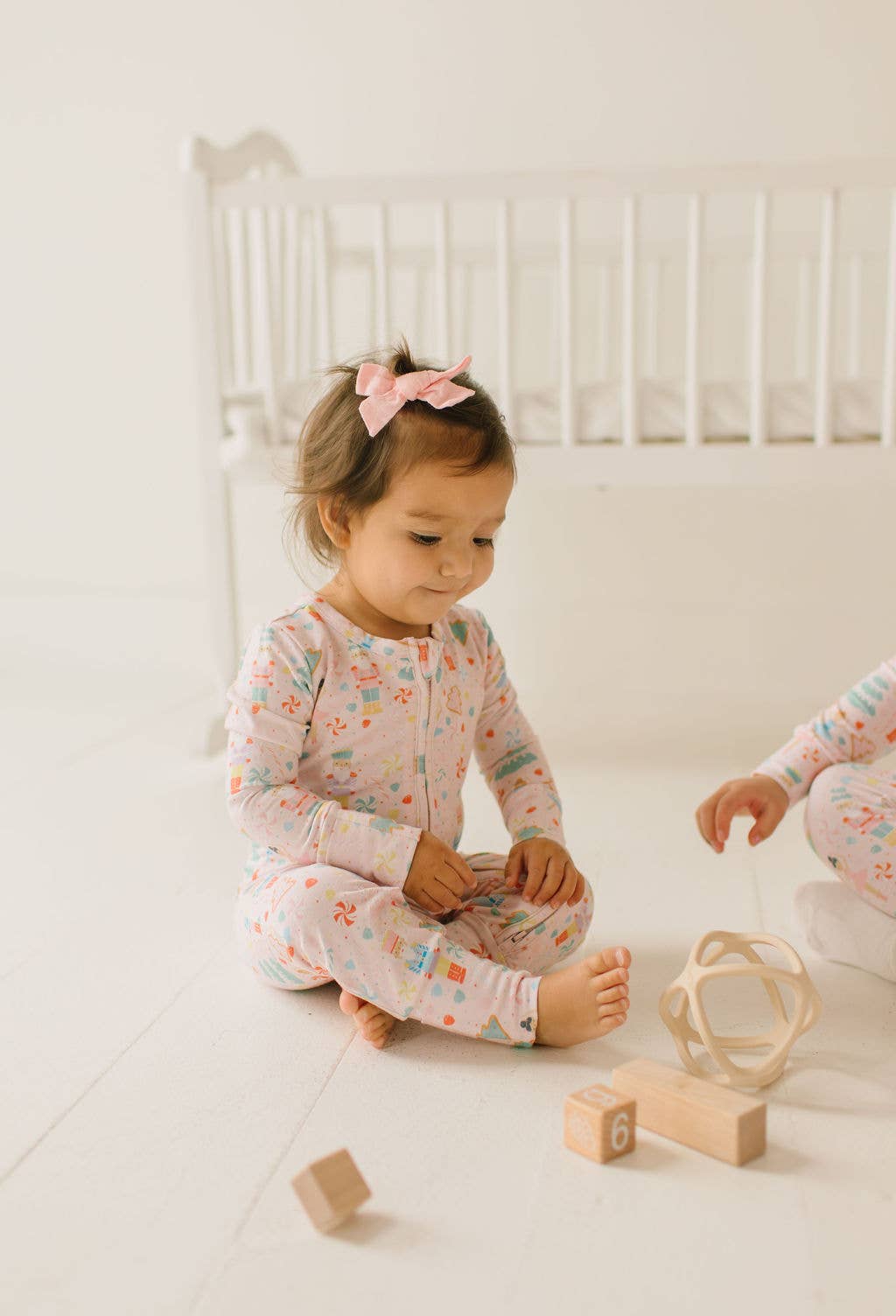 Bamboo Convertible Feet Zip Sleeper | Sugar Plum
