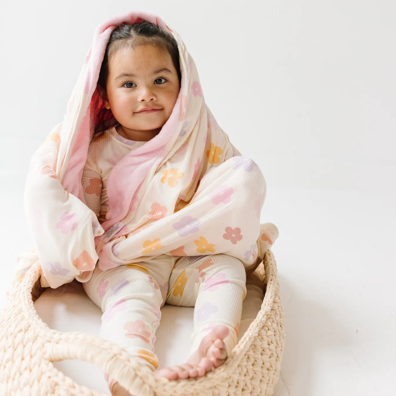 Big Daisies | Bamboo Plush Blanket