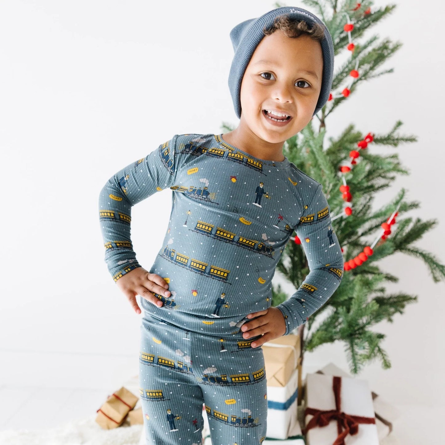 Ribbed Two-Piece Bamboo Pajama Set | Christmas Trains