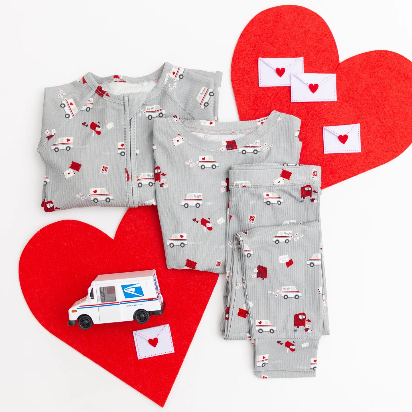 Ribbed Two-Piece Bamboo Pajama Set | Cupid’s Postal Service
