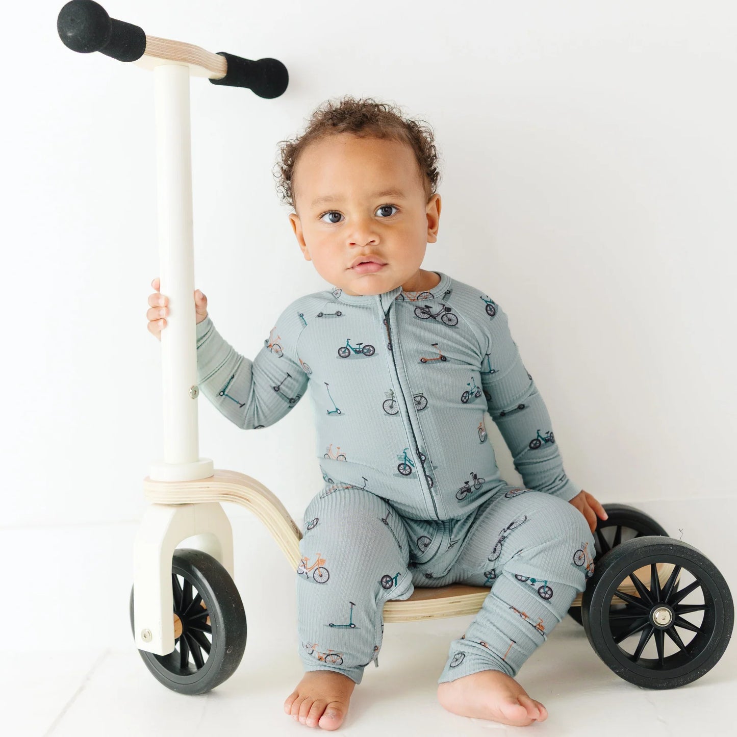 Bamboo Zip Sleeper w/ Fold-Over Feet | Bicycles & Scooters (Small Ribbed)