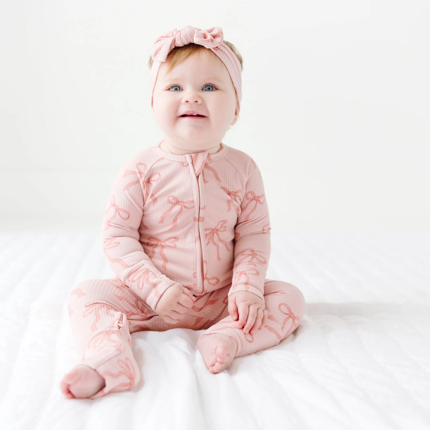 Bamboo Zip Sleeper w/ Fold-Over Feet | Coquette Bows