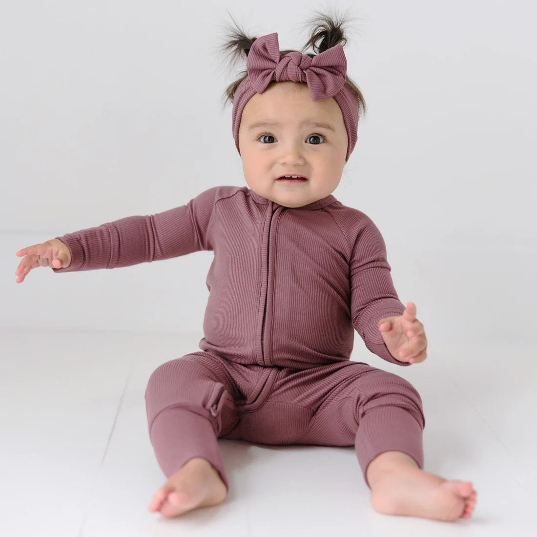 Bamboo Sleeper w/ Fold-Over Feet | Plum (Small Ribbed)