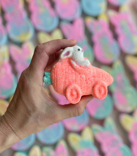 Carrot Car Bath Bomb - with toy inside!