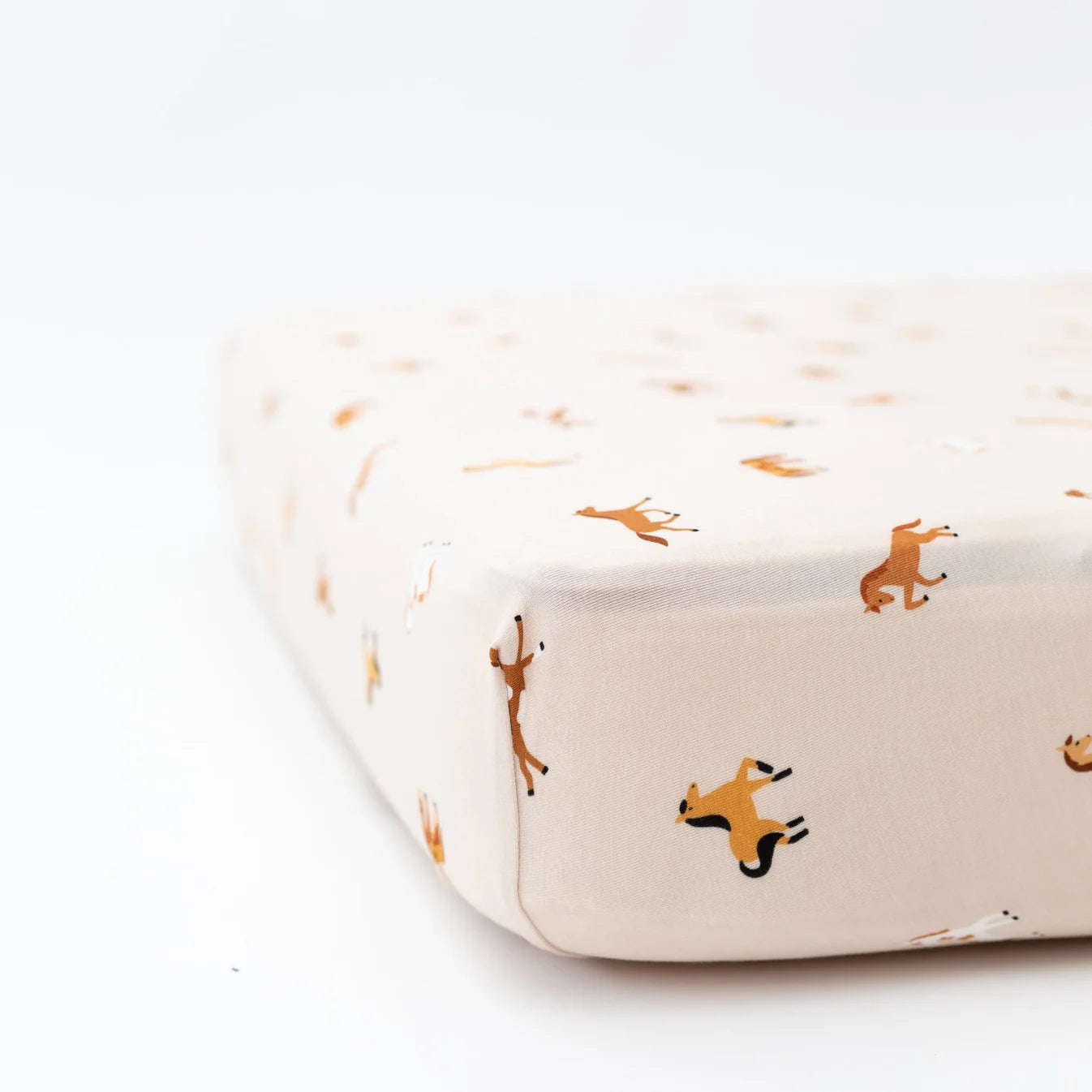 Crib Sheet Neutral Horses ROBIN•riley