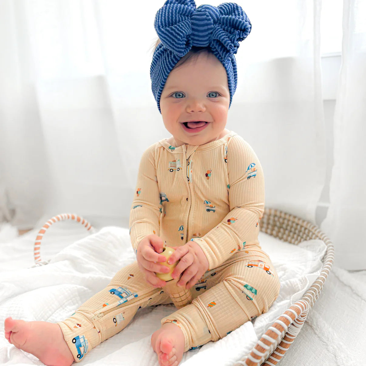 Bamboo Zip Sleeper w/ Fold-Over Feet | Ice Cream Trucks (Ribbed)
