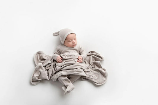 Organic Velveteen Blanket | Light Gray