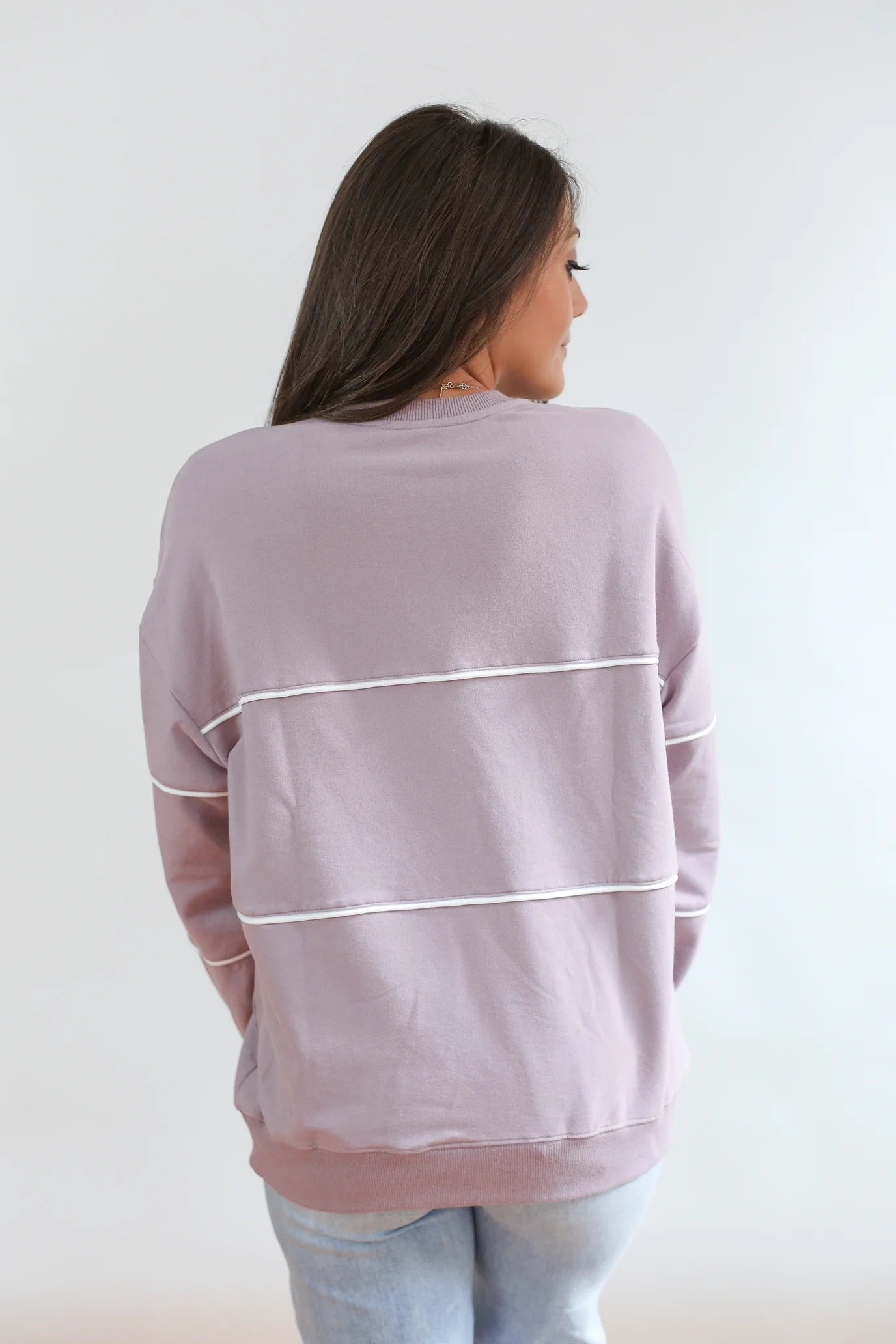 Invisible Zipper Breastfeeding Sweatshirt with Piping | Lilac
