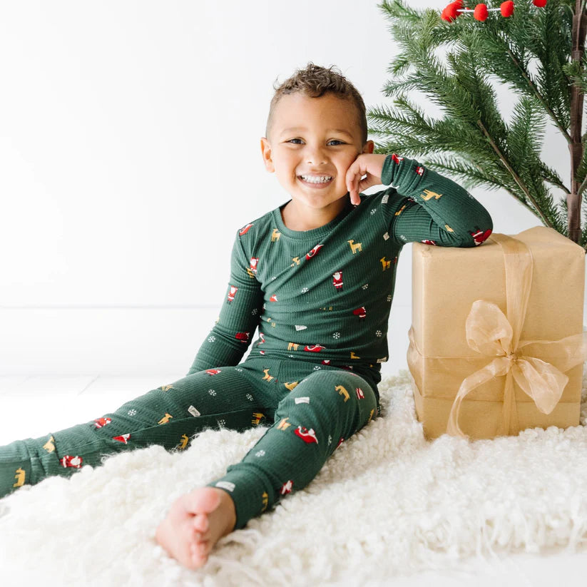 Ribbed Two-Piece Bamboo Pajama Set | Santa's Sleigh