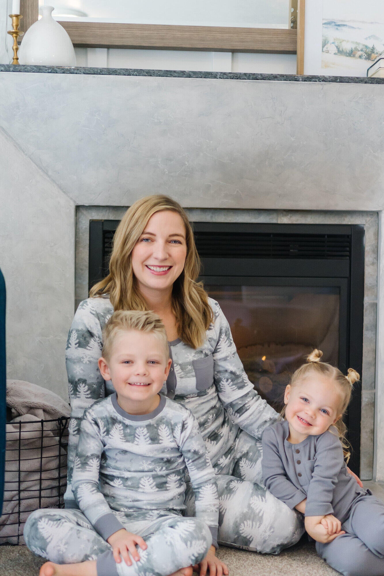 Organic Women's 2-Pc Lounge Set w/ Cap | Winter Wonderland